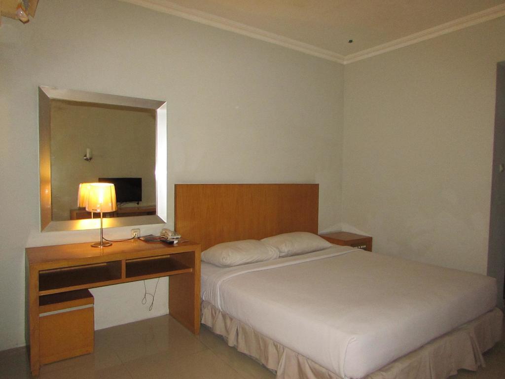 Hotel Wisata Palembang Chambre photo
