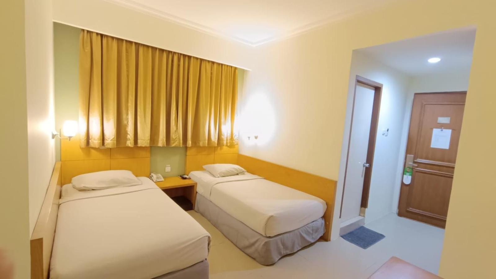 Hotel Wisata Palembang Extérieur photo
